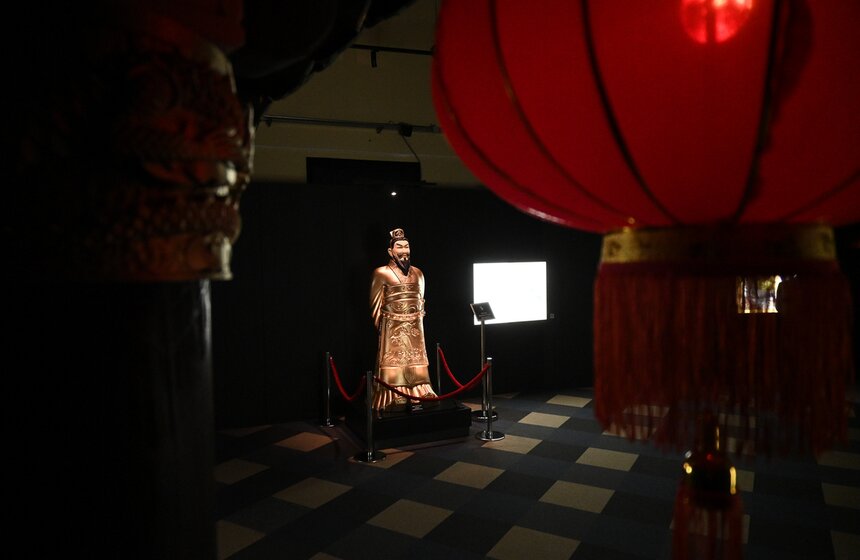 На ВДНХ открыли выставку-реконструкцию "Терракотовая армия. Бессмертные воины Китая" 7 фото