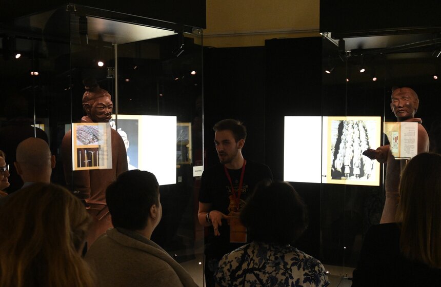 На ВДНХ открыли выставку-реконструкцию "Терракотовая армия. Бессмертные воины Китая" 10 фото