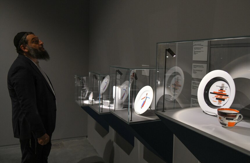 В Еврейском музее Москвы открылась выставка русских авангардистов 6 фото