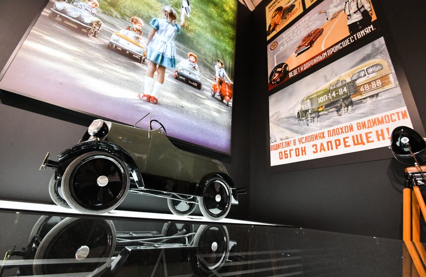 В Кремле в Измайлове открылся музей педальных машин 20 фото