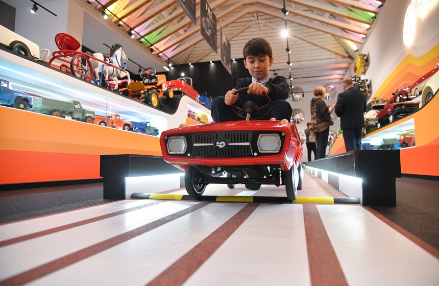 В Кремле в Измайлове открылся музей педальных машин 12 фото