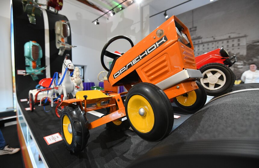 В Кремле в Измайлове открылся музей педальных машин 15 фото