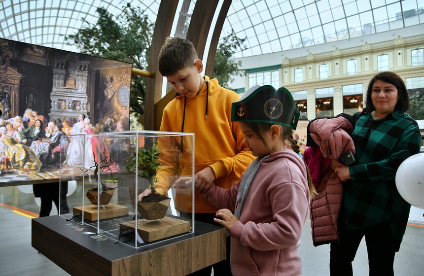 В парке "Остров мечты" открылся историко-патриотический фестиваль "Собери историю" 12 фото