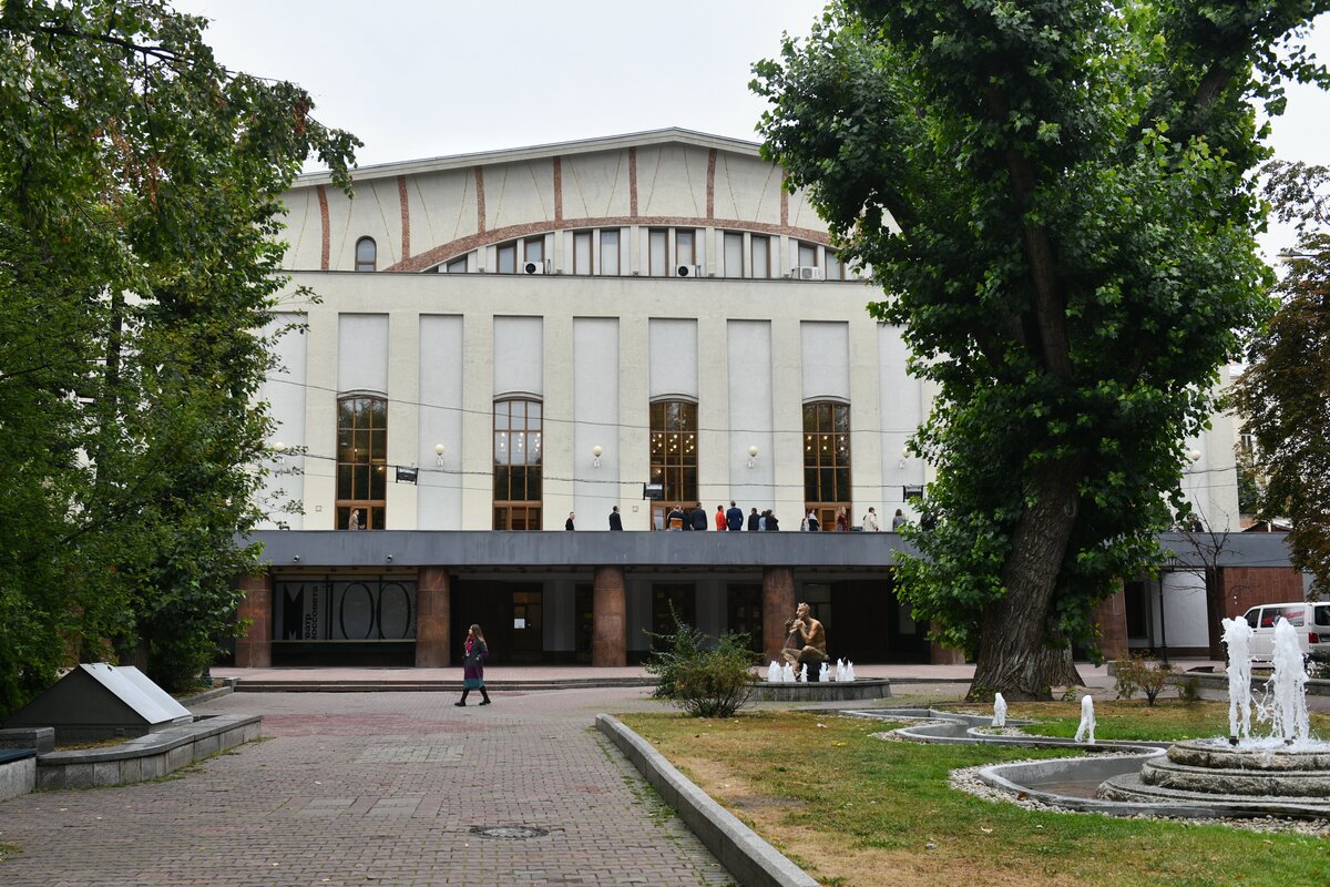 Театр моссовета в москве