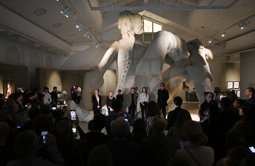 В Москве открыта выставка-инсталляция "Новый человек" 1 фото