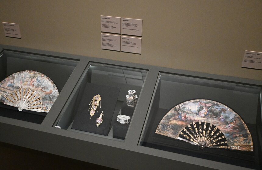 В Москве открыта выставка-инсталляция "Новый человек" 9 фото