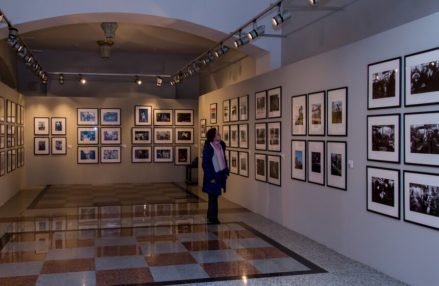 На Казанском вокзале открылась выставка "Серебряная камера" 14 фото