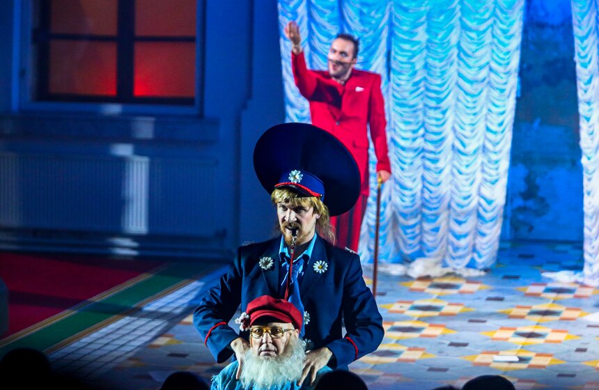 В Москве состоялась премьера пьесы "Куда смотрит прокурор?" 12 фото