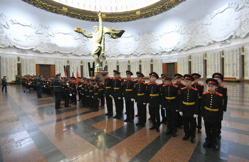 В Музее Победы прошло посвящение в суворовцы 8 фото
