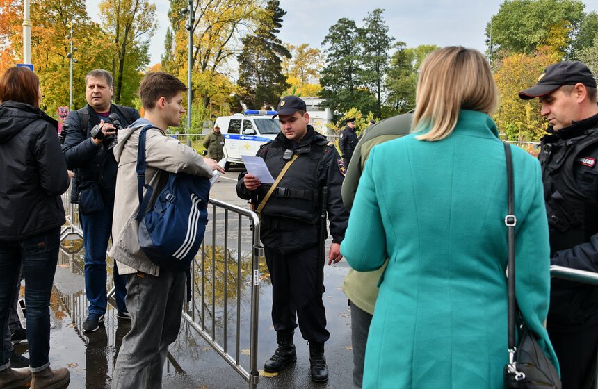 Один из павильонов ВДНХ стал пунктом мобилизации 2 фото