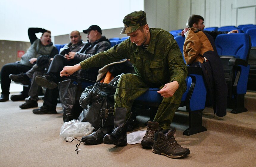 Один из павильонов ВДНХ стал пунктом мобилизации 23 фото