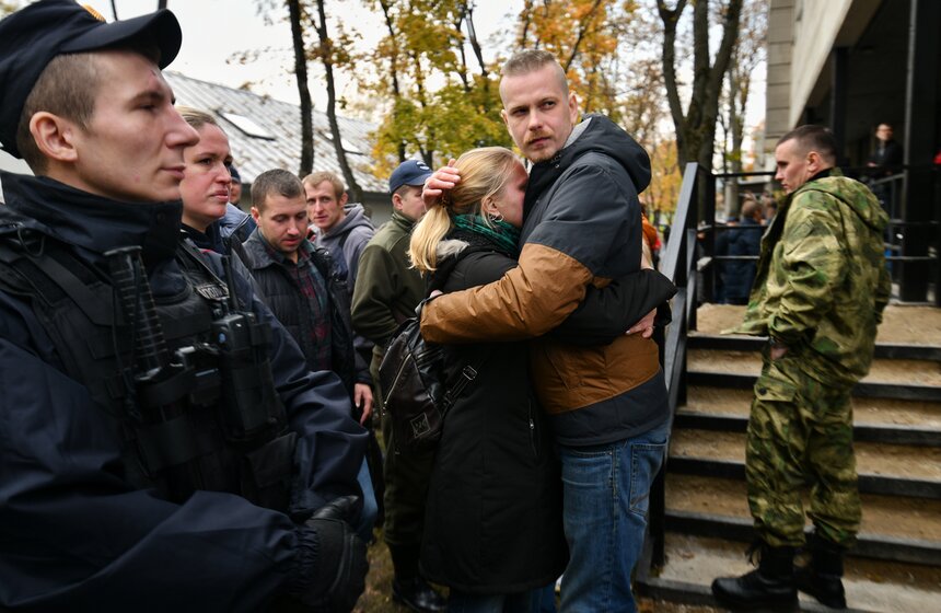 Один из павильонов ВДНХ стал пунктом мобилизации 27 фото