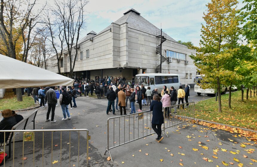 Один из павильонов ВДНХ стал пунктом мобилизации 31 фото