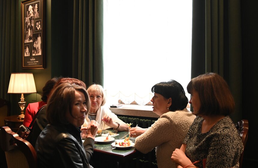 В Москве состоялось открытие 102-го сезона Театра им Вахтангова 31 фото