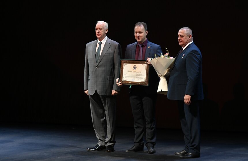 В Москве состоялось открытие 102-го сезона Театра им Вахтангова 21 фото