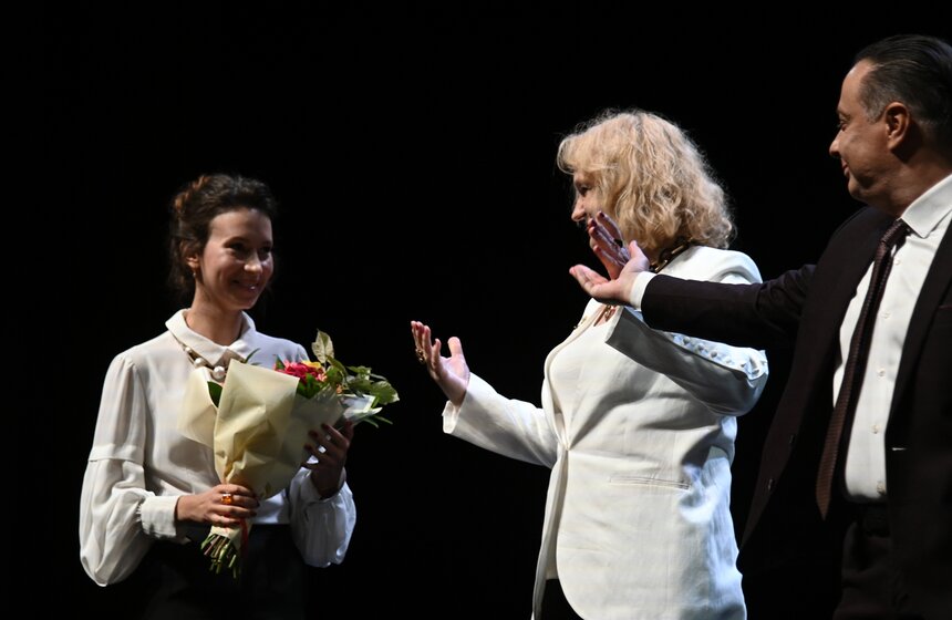 В Москве состоялось открытие 102-го сезона Театра им Вахтангова 24 фото