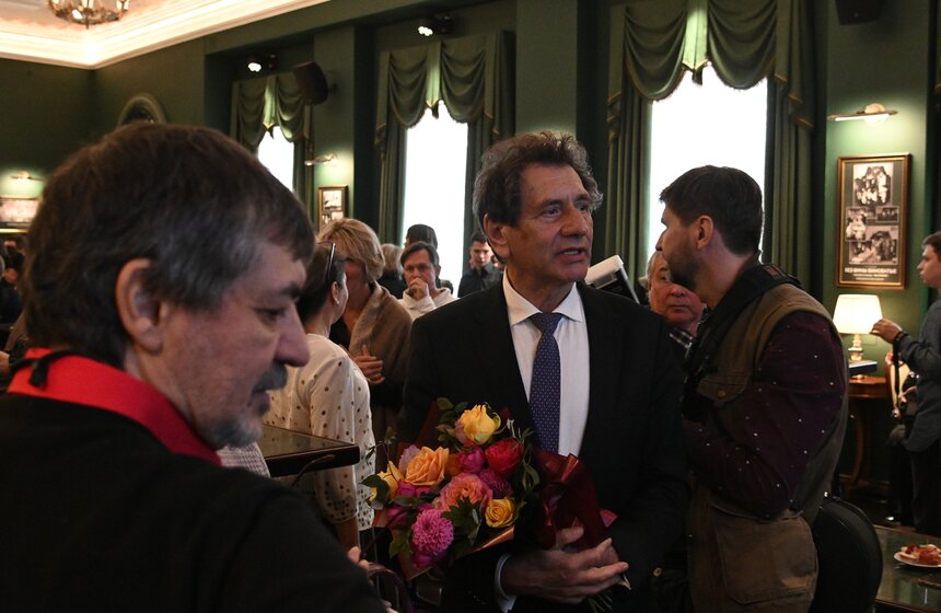 В Москве состоялось открытие 102-го сезона Театра им Вахтангова 29 фото