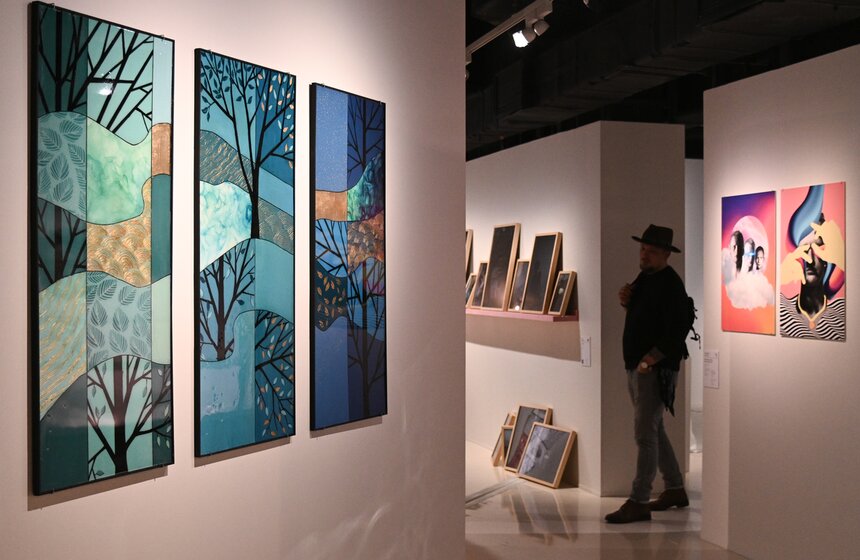 В "Зарядье" открылась выставка "Выпуск 22" 17 фото