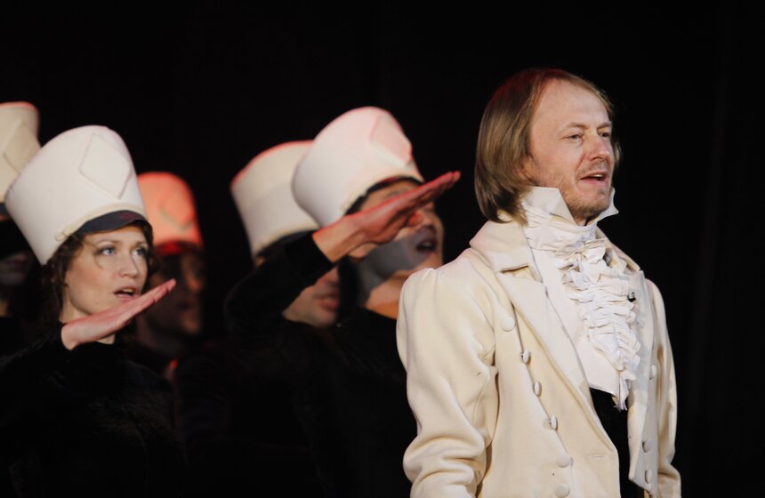 "Школа современной пьесы" переехала в бывший клуб Серафимовича 4 фото