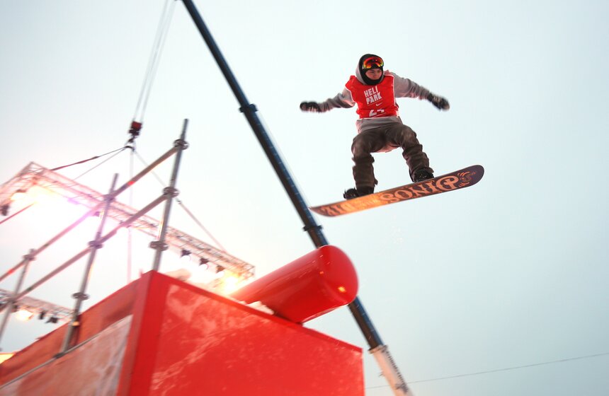 На ВВЦ состоялся турнир по сноуборду Helipark 10 фото