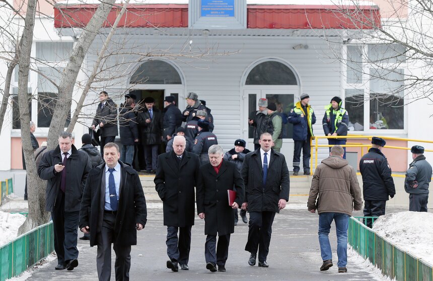 Стрельба в школе в Отрадном 2 фото