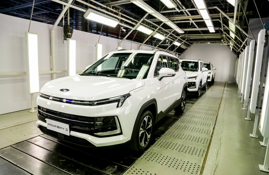 Продажи нового кроссовера "Москвич" начнутся в декабре 2022 года 27 фото