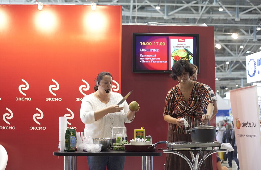 На ВВЦ работает международная книжная выставка-ярмарка 4 фото