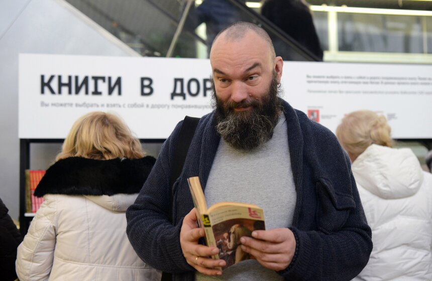 На Ленинградском вокзале презентовали проект "Книги в дорогу" 16 фото