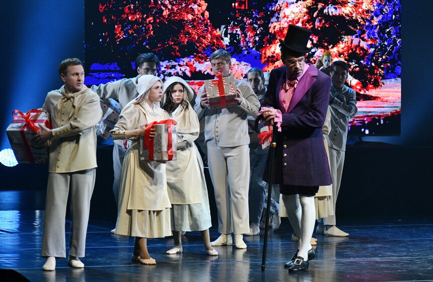 Названы лауреаты премии зрительских симпатий "Звезда Театрала" 19 фото