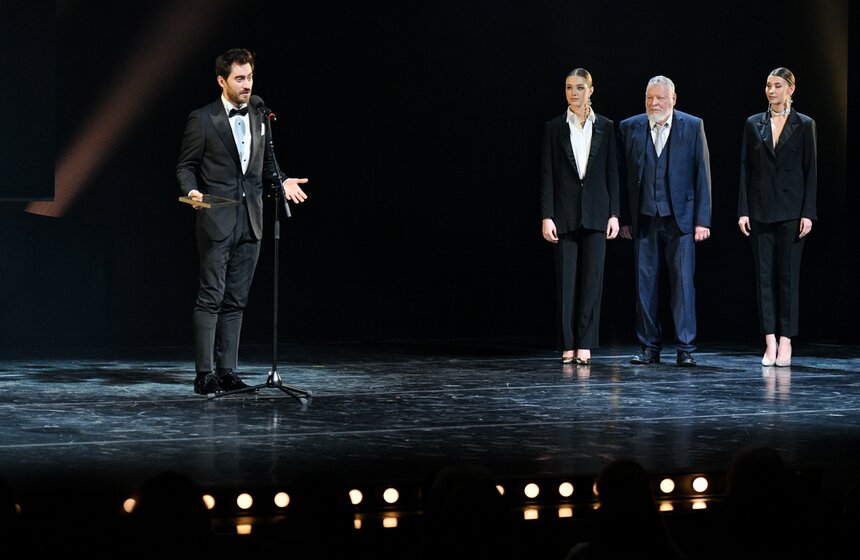 Названы лауреаты премии зрительских симпатий "Звезда Театрала" 13 фото