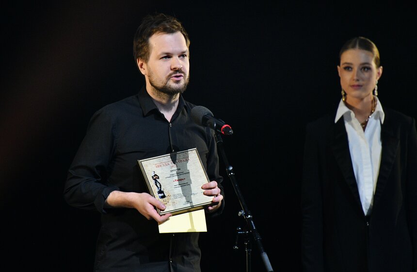 Названы лауреаты премии зрительских симпатий "Звезда Театрала" 23 фото