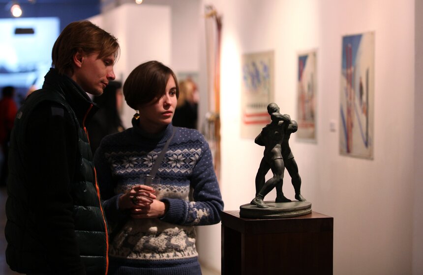 В галерее "Проун" открылась выставка "Спорткульт" 12 фото