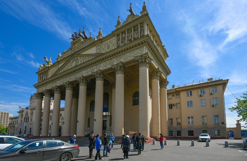 Центральный Московский ипподром провел акцию "День без турникетов" 1 фото