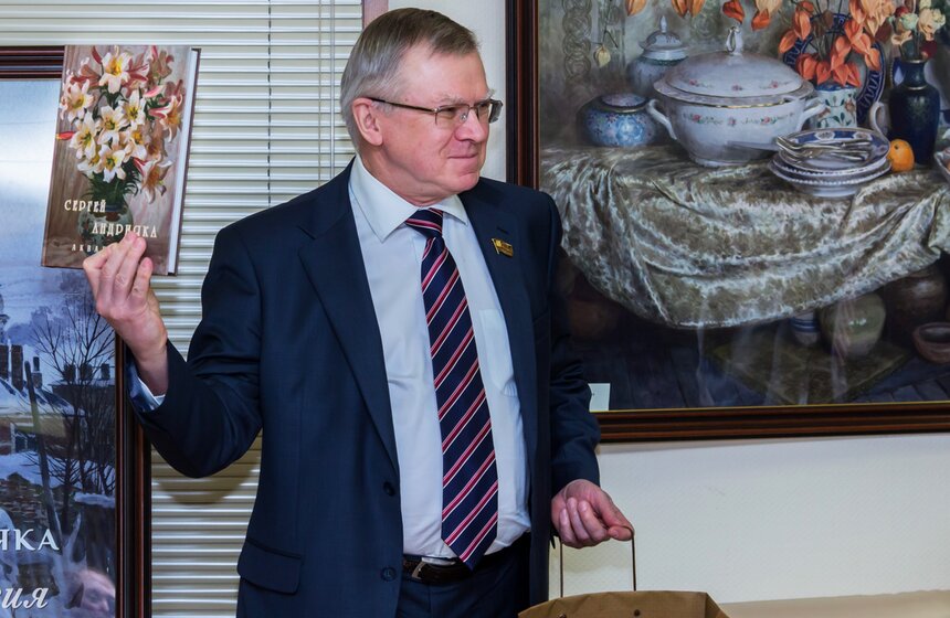 В Мосгордуме открылась выставка акварелей Сергея Андрияки 8 фото