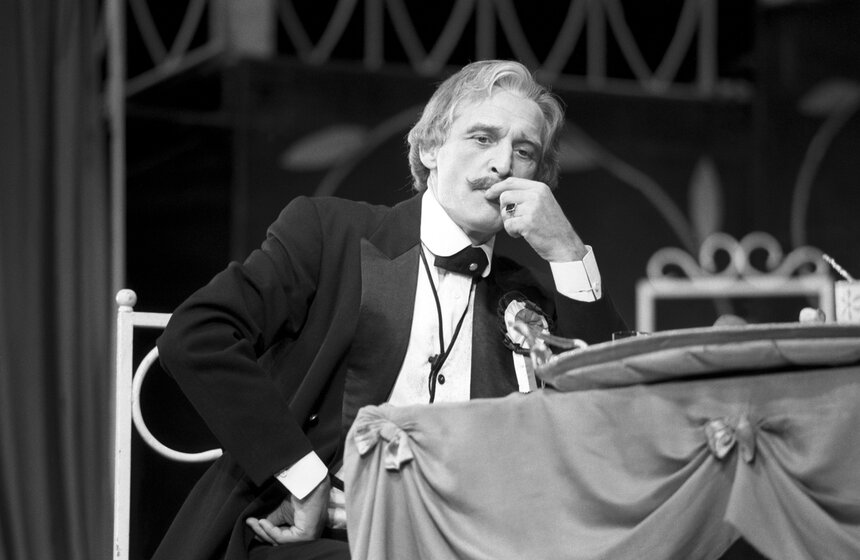 Спектакль "Два часа в Париже с одним антрактом", 1992 год