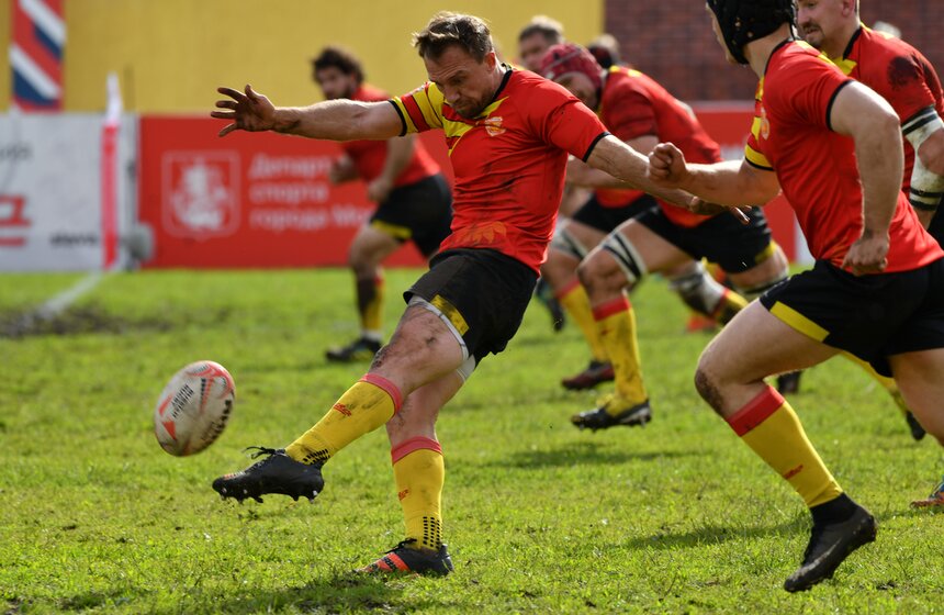 "Динамо" выиграло в матче со "Славой" 6 фото