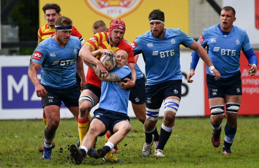 "Динамо" выиграло в матче со "Славой" 2 фото