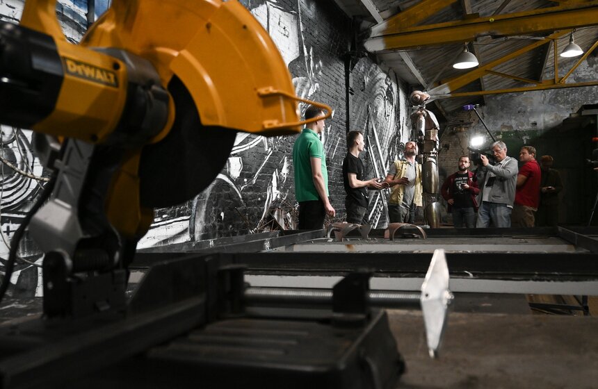 Робот-ангел и другие необычные экспонаты ждут на фестивале Geek Picnic 7 фото