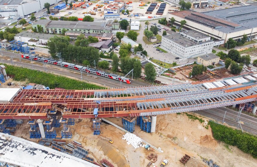 Десятиполосная эстакада в районе станции МЦК "Нижегородская" готова на 65% 15 фото