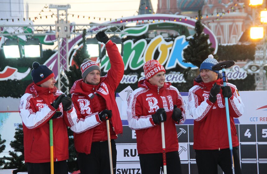 На ГУМ-катке завершился этап мирового тура по керлингу 6 фото