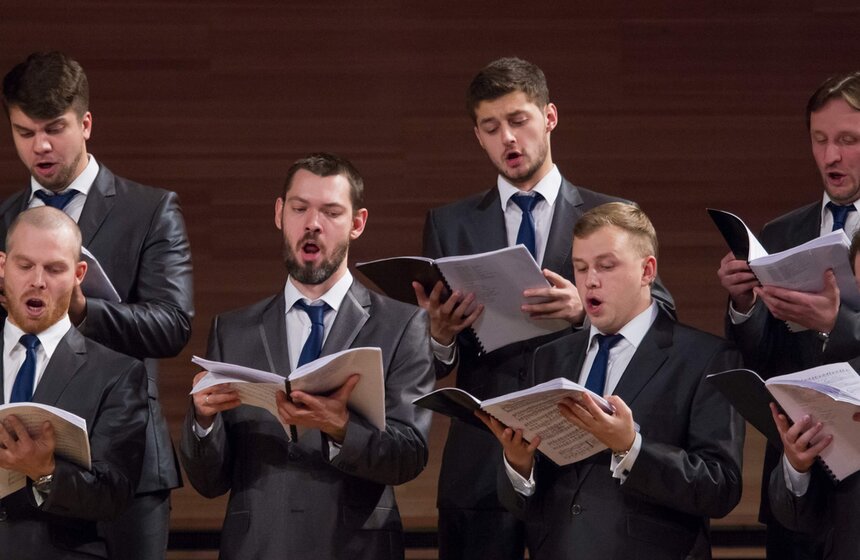 В Доме Музыки выступил хор Сретенского монастыря 9 фото