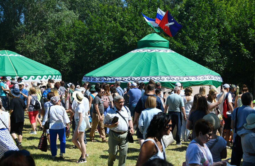 В Москве прошел "Сабантуй-2022" 1 фото