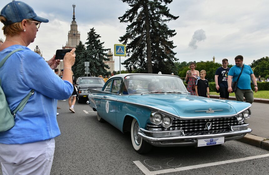Фестиваль "Ретрорейс" прошел в Москве 9 фото