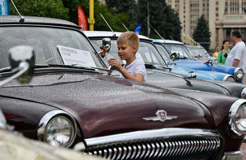 Фестиваль "Ретрорейс" прошел в Москве 7 фото