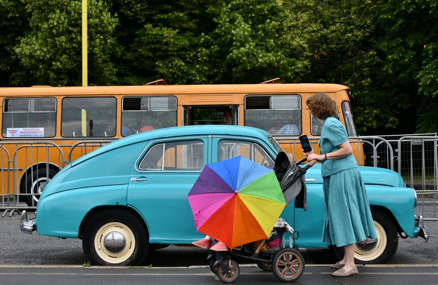 Посетители фестиваля окунулись в эстетику московских улиц 60−70-х годов