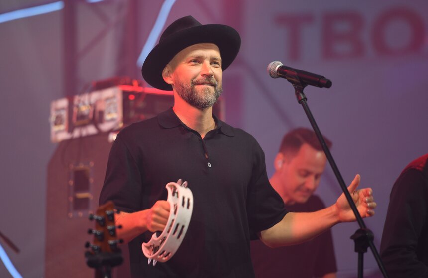 Группа Uma2rman выступила в рамках медиафестиваля "Твоя Москва" 7 фото