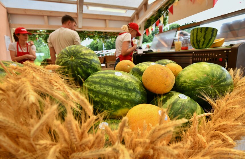 Гастрономический фестиваль "Вкусы России" стартовал в Москве 18 фото