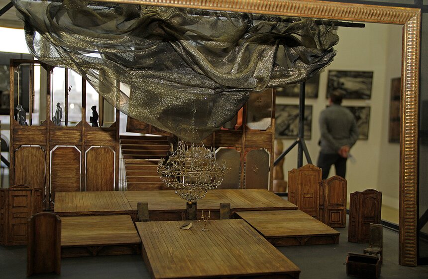 Художественная выставка "Россия XII" открывается в Москве 10 фото