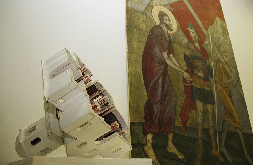 Художественная выставка "Россия XII" открывается в Москве 13 фото