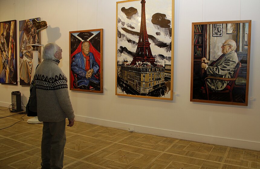 Художественная выставка "Россия XII" открывается в Москве 12 фото